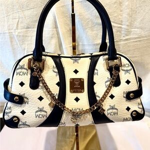 Exquisite MCM Visetos Ella Boston Bag With Shimmering Gold Accents